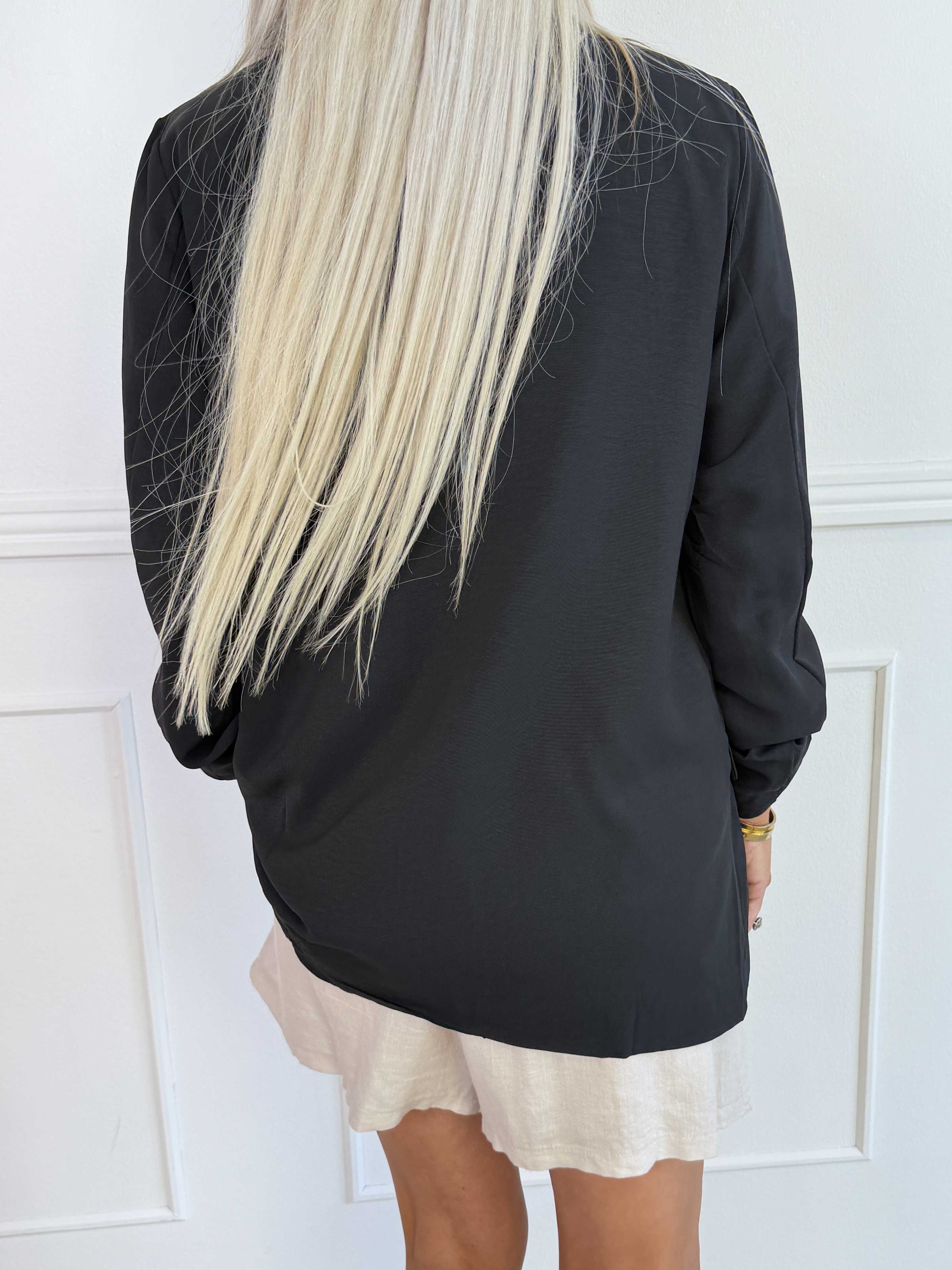 Madelen - Let og luftig blazer med lommer og afslappet pasform